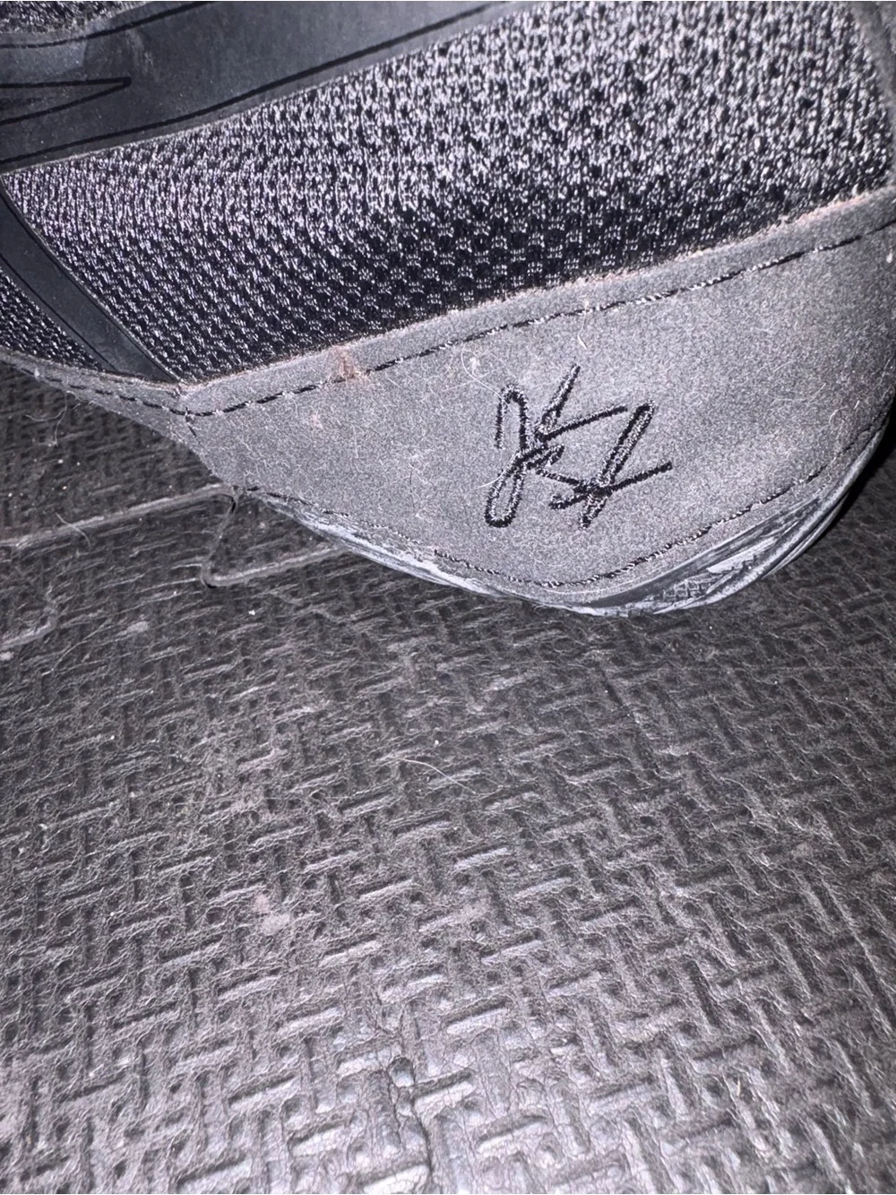 Asics product details